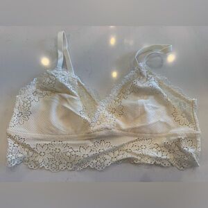 aerie Lace Triangle Bralette in Cream NWOT